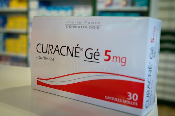 coût du isotretinoin
