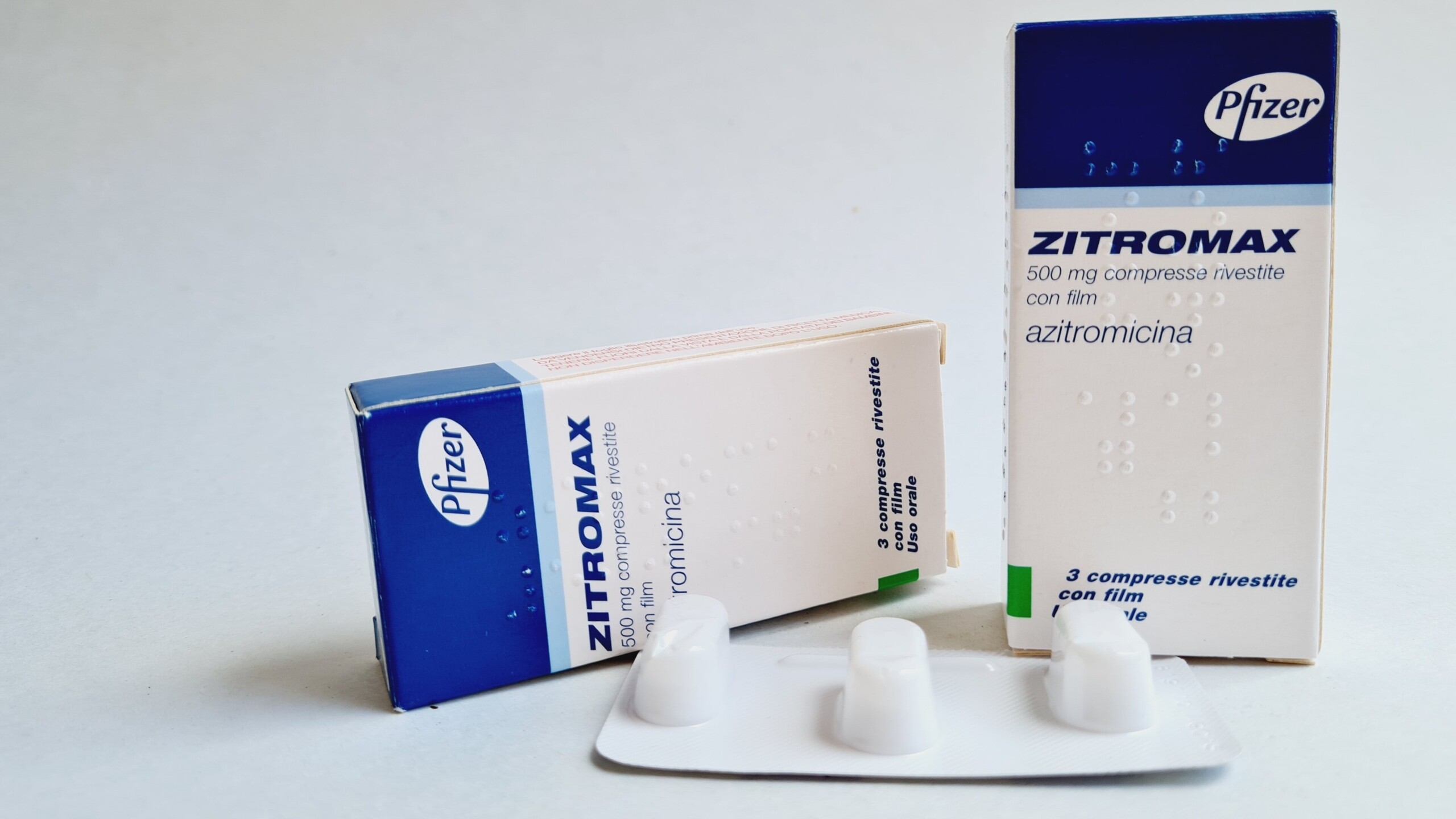 Azithromycin france