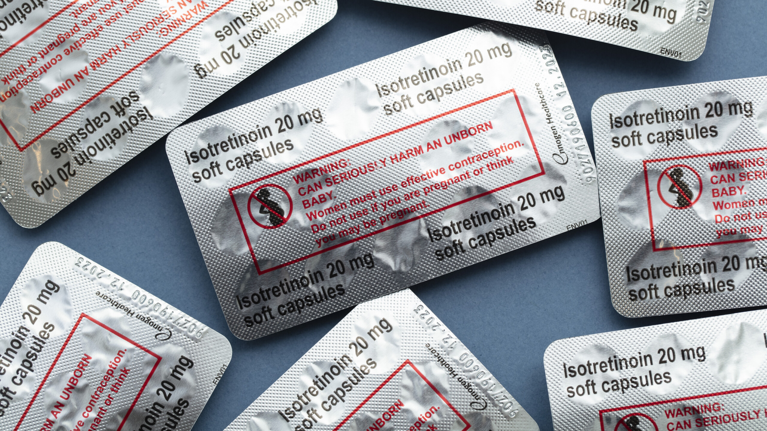 Isotretinoin pilules