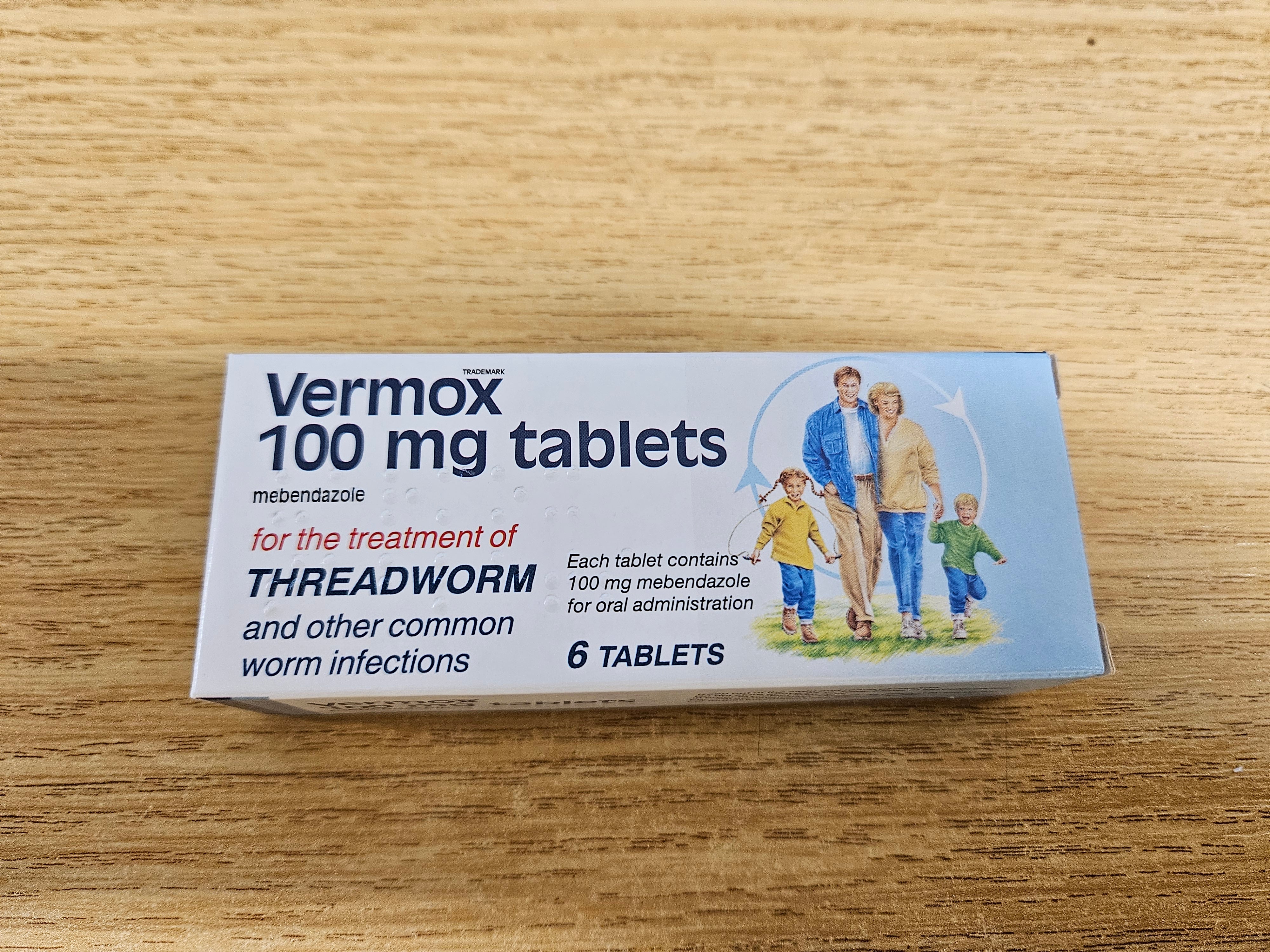 Vermox 100mg online
